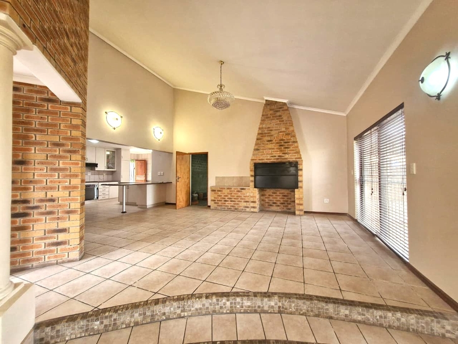 To Let 3 Bedroom Property for Rent in De Oude Spruit Western Cape